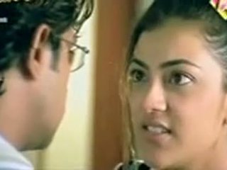 Telugu שחקנית kajol agarwal הצגה ציצים